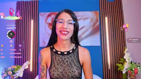 Snapshot of sofiia_grey_ chatting on 09-13-25, 01:11 Sofi online show from 09-13-25, 01:11