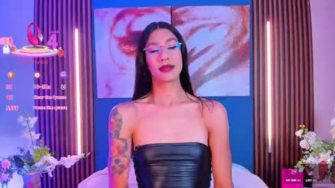 Snapshot of sofiia_grey_ chatting on 09-29-25, 01:49 Sofi online show from 09-29-25, 01:49