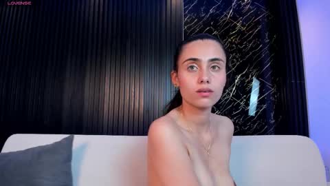 Snapshot of sofiia_palacioss chatting on 11-08-25, 12:11 Sofiia Everyday From 1400 to 2200 Col Time online show from 11-08-25, 12:11