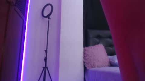   online show from 12-01-24, 09:37