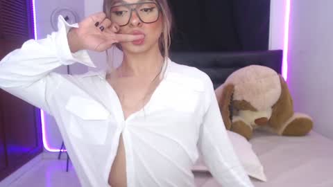   online show from 12-06-24, 10:08