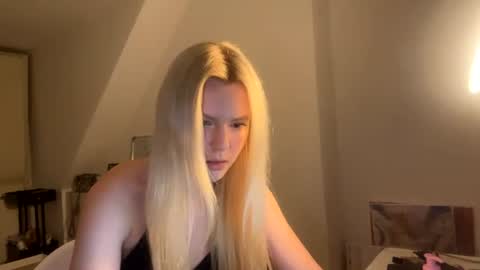 Snapshot of sofiipiink chatting on 07-14-26, 10:48 sofii online show from 07-14-26, 10:48