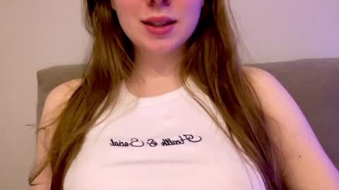 Snapshot of sofinovvak chatting on 04-04-26, 08:06 Sofi online show from 04-04-26, 08:06