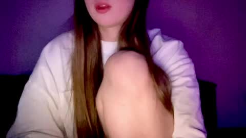 Snapshot of sofinovvak chatting on 05-24-26, 06:24 Sofi online show from 05-24-26, 06:24
