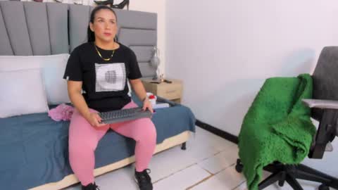      online show from 07-22-26, 11:13