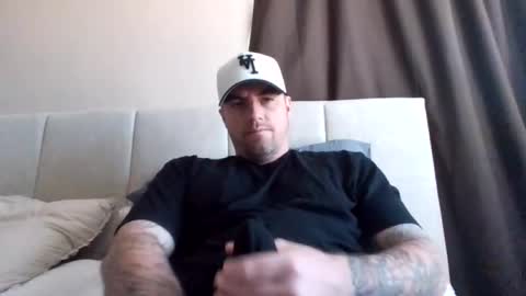Snapshot of soft0ne chatting on 07-22-26, 04:32 soft0ne online show from 07-22-26, 04:32