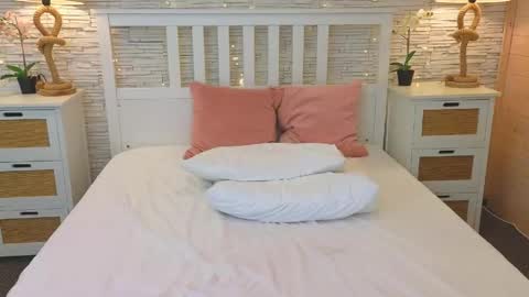 Lilly online show from 04-14-26, 05:35