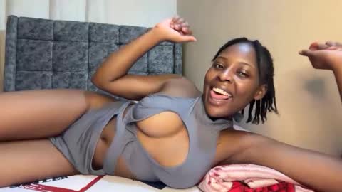 soft_nicole online show from 05-23-26, 08:57
