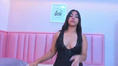 Rose  online show from 12-19-25, 11:39