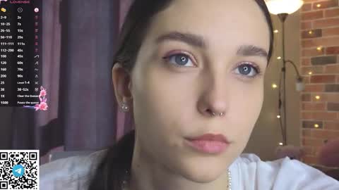 Snapshot of softiedream chatting on 11-08-25, 06:24 Elly online show from 11-08-25, 06:24