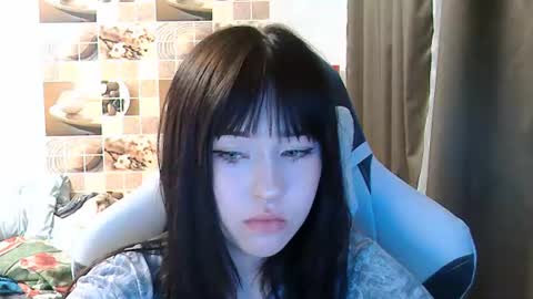 Snapshot of softieva chatting on 06-23-26, 06:39 Eva online show from 06-23-26, 06:39