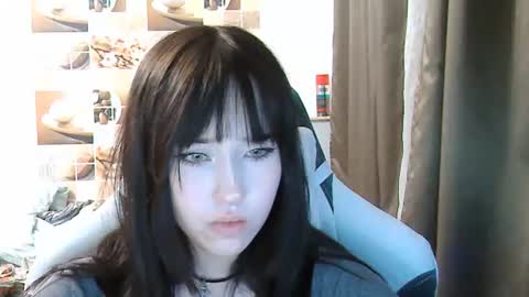 Snapshot of softieva chatting on 06-25-26, 06:34 Eva online show from 06-25-26, 06:34