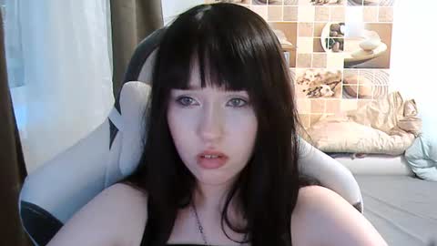 Snapshot of softieva chatting on 07-22-26, 05:05 Eva online show from 07-22-26, 05:05