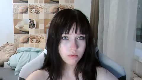 Snapshot of softieva chatting on 07-27-26, 05:20 Eva online show from 07-27-26, 05:20