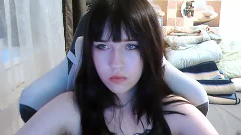 Snapshot of softieva chatting on 08-01-26, 05:23 Eva online show from 08-01-26, 05:23