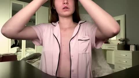 softlygirl online show from 02-26-26, 04:50