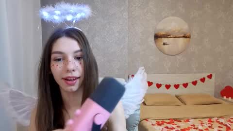 Kelly online show from 02-14-26, 03:20