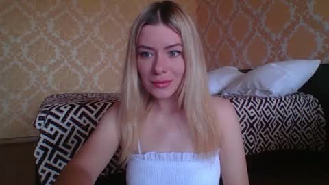 Snapshot of softy_aura chatting on 06-15-26, 10:39 softy_aura online show from 06-15-26, 10:39