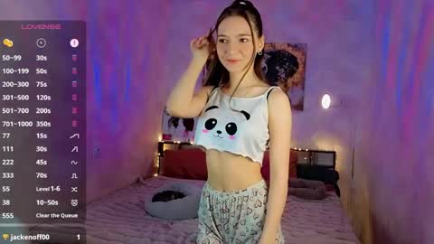 Snapshot of softy_bunny chatting on 06-09-26, 04:07 softy_bunny online show from 06-09-26, 04:07