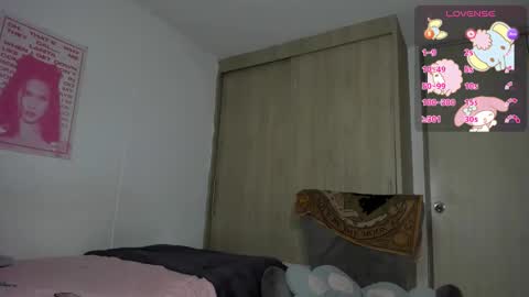 sofy_sofy online show from 12-22-25, 03:58