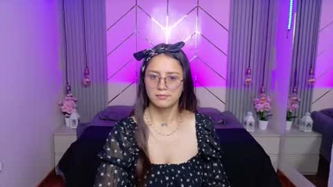 Sofy online show from 06-16-26, 09:17