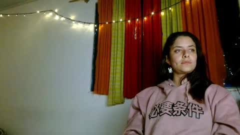 Snapshot of soka_lovers_04_ chatting on 12-19-24, 02:12 Sofia online show from 12-19-24, 02:12