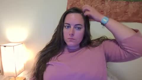Snapshot of sola_limelight chatting on 06-20-26, 03:42 sola_limelight online show from 06-20-26, 03:42