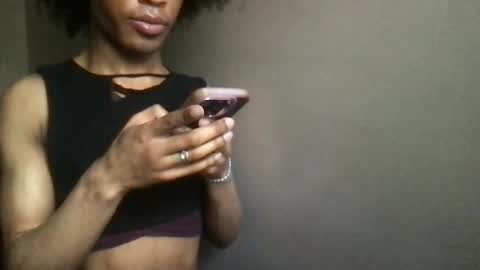 Snapshot of solaceeve chatting on 03-31-26, 06:30 SolaceEve online show from 03-31-26, 06:30