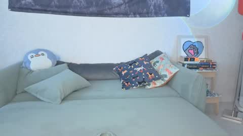 SolarAlice online show from 04-15-26, 02:57