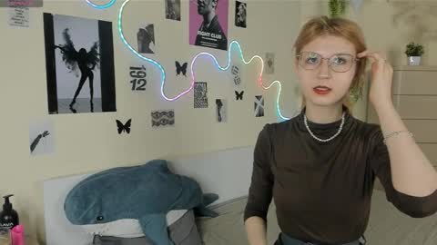 Nana online show from 02-27-26, 06:35