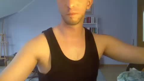 Snapshot of solid_flow chatting on 05-19-26, 02:01 solid_flow online show from 05-19-26, 02:01