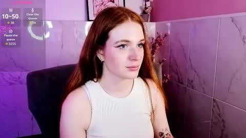 Snapshot of sollarkristy chatting on 06-17-26, 01:56 sollarkristy online show from 06-17-26, 01:56
