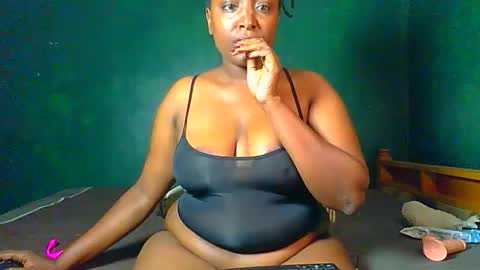 Solly bunny online show from 04-16-26, 02:01