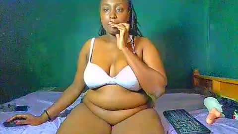 Solly bunny online show from 04-19-26, 12:22