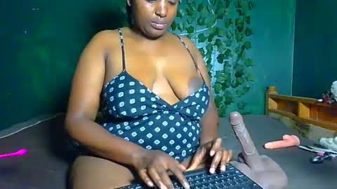 Solly bunny online show from 06-13-26, 02:20