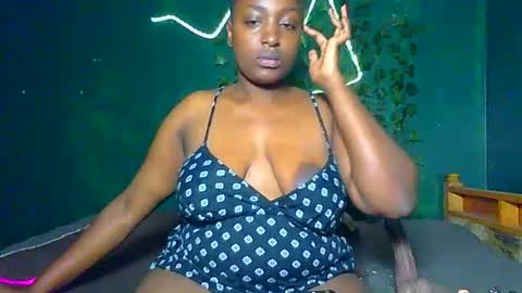 Solly bunny online show from 06-18-26, 02:01