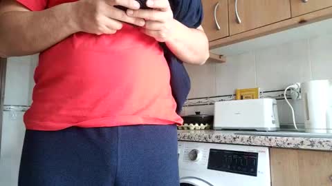 Snapshot of solo4u2 chatting on 04-17-26, 11:24 solo4u2 online show from 04-17-26, 11:24