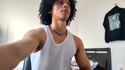 Snapshot of solorizo chatting on 02-28-26, 09:49 Hi Im Weller Check my Bio online show from 02-28-26, 09:49