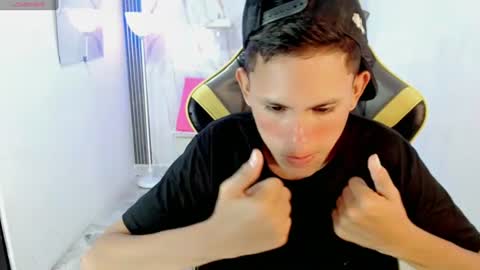 ESTEBAN online show from 07-06-26, 11:18