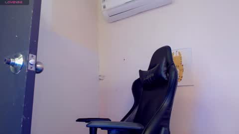 ESTEBAN online show from 08-02-26, 11:36