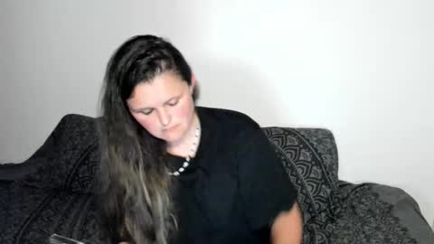 Snapshot of someonesday chatting on 02-22-26, 10:19 SomeonesDay online show from 02-22-26, 10:19