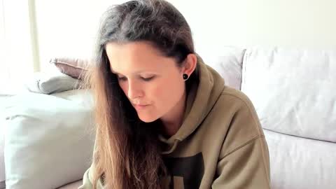 Snapshot of someonesday chatting on 03-14-26, 12:54 SomeonesDay online show from 03-14-26, 12:54