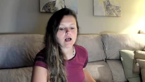 Snapshot of someonesday chatting on 03-17-26, 10:02 SomeonesDay online show from 03-17-26, 10:02