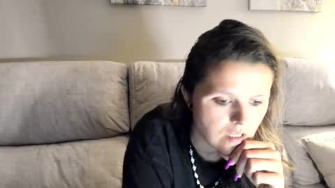 Snapshot of someonesday chatting on 03-21-26, 10:02 SomeonesDay online show from 03-21-26, 10:02