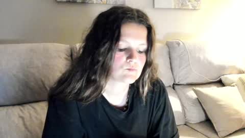 Snapshot of someonesday chatting on 03-22-26, 10:24 SomeonesDay online show from 03-22-26, 10:24