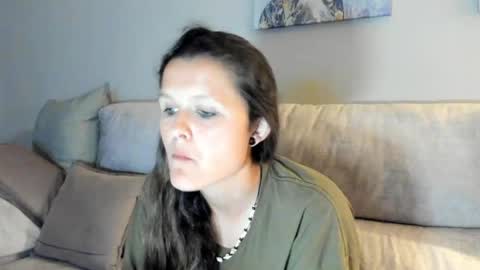 Snapshot of someonesday chatting on 04-15-26, 09:26 SomeonesDay online show from 04-15-26, 09:26