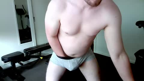 Snapshot of somethingsexysam chatting on 05-02-26, 05:23 Edging Sam JOI online show from 05-02-26, 05:23