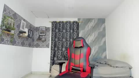 son_hades online show from 03-21-26, 08:19