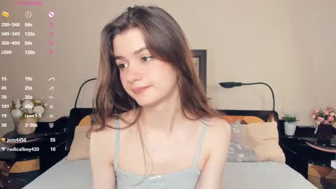 Monika 3 online show from 04-18-26, 11:25