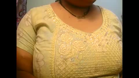 soni88888 online show from 12-13-24, 05:16